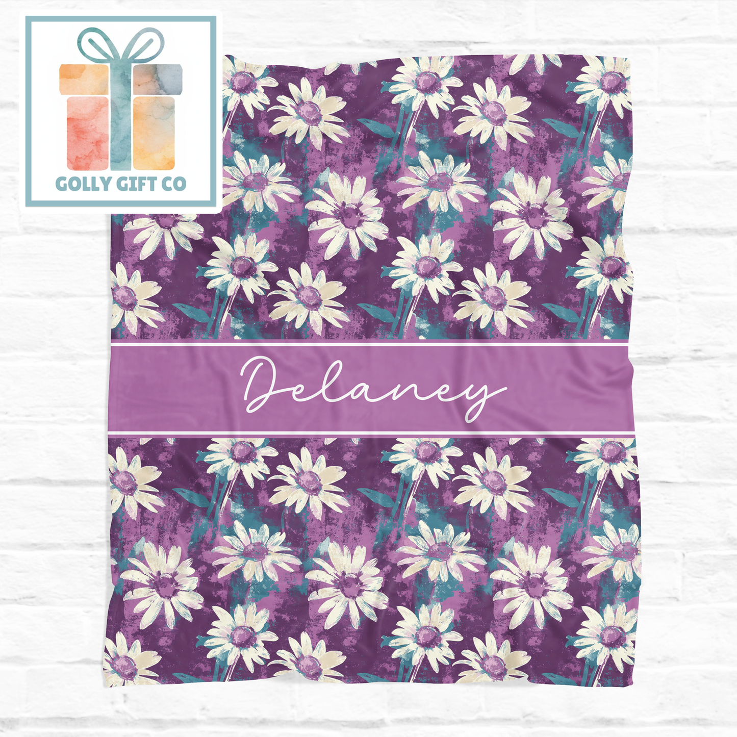Personalized Purple Daisy Fleece Blanket with Name, Custom Floral Throw Blanket, Artistic Home Decor Gift for Her