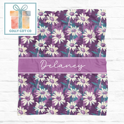 Personalized Purple Daisy Fleece Blanket with Name, Custom Floral Throw Blanket, Artistic Home Decor Gift for Her
